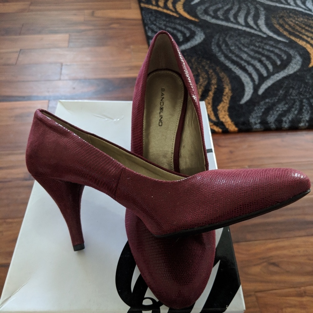 Shoes - Picture 5 of 5